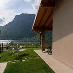 Villa Idyllic Next To The Beautiful Idro *