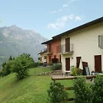 Villa Idyllic Next To The Beautiful Idro