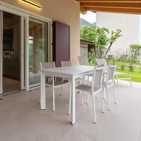 Idyllic Next To The Beautiful Idro Villa *