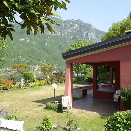 Villa Idyllic Next To The Beautiful Idro Crone