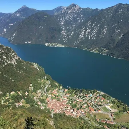 Idyllic Next To The Beautiful Idro Villa