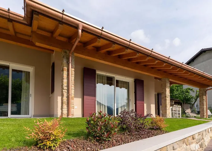 Idyllic Next To The Beautiful Idro Villa *