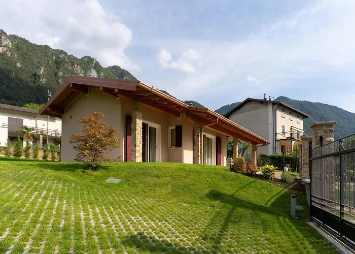 Idyllic Next To The Beautiful Idro Villa Crone