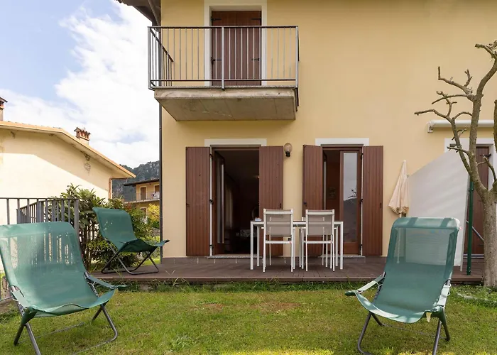 Idyllic Next To The Beautiful Idro Villa