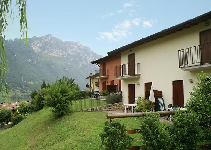 Villa Idyllic Next To The Beautiful Idro